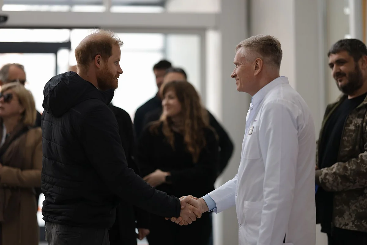 Prince Harry makes unannounced visit to wounded veterans in Ukraine