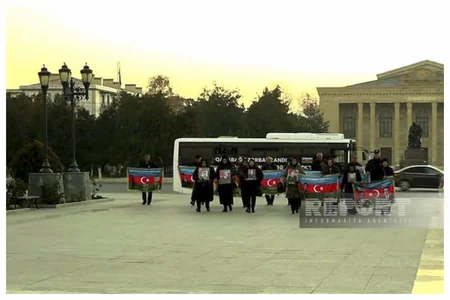 Şəhid valideynləri Naxçıvandan Şuşaya yola düşüb 