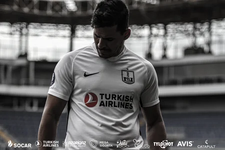 Neftçi braziliyalı hücumçunun transferini açıqlayıb