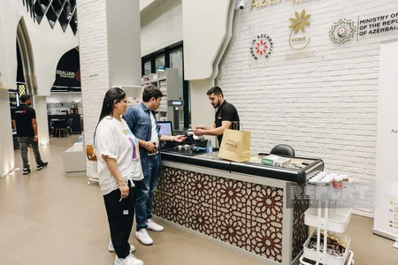 Azərbaycan Ticarət Evinin Dubay filialı yerli market şəbəkələri ilə danışıqlar aparır