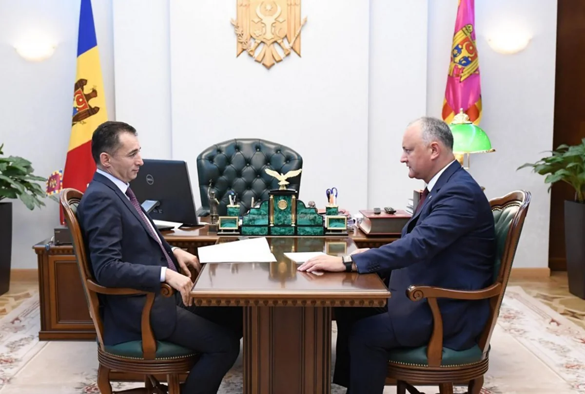 Moldovan president discusses development of bilateral relations with Azerbaijani ambassador