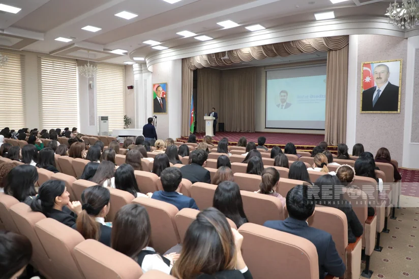 Gənc müəllimlərin forumu keçirilib, Prezidentə dəstək bəyanatı qəbul olunub