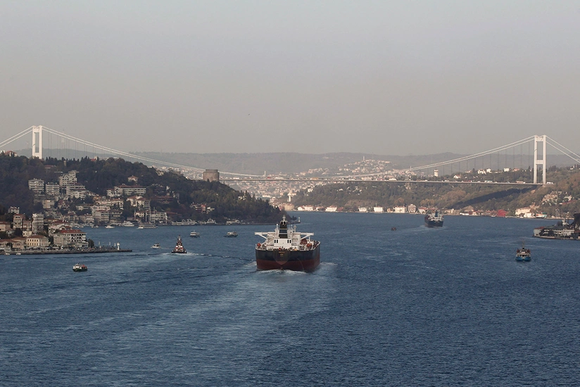 Возле пролива Босфор образовался затор из российских танкеров