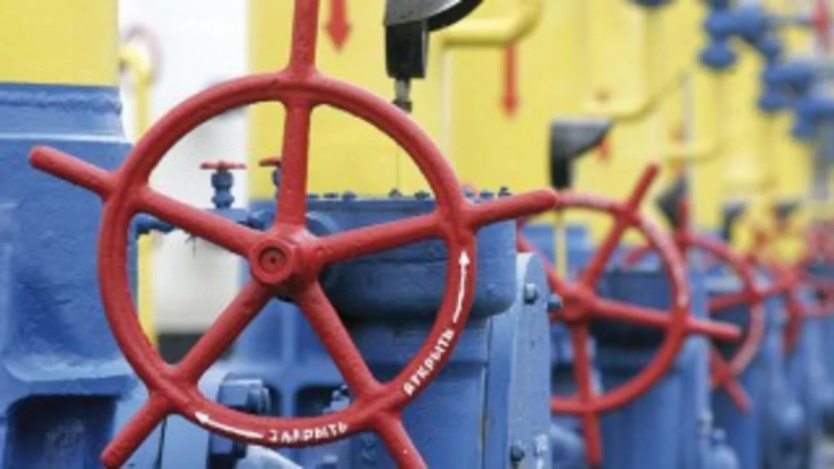 SOCAR обсуждает вопрос строительства станций CNG в стране