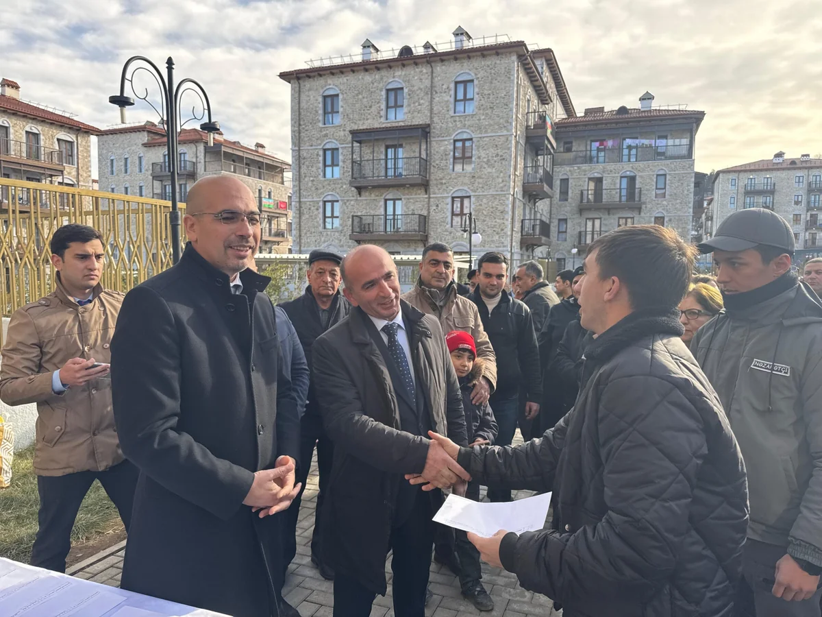 Another group of former IDPs returns to Azerbaijan's Shusha