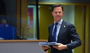 Rutte Ukrayna üçün imkanlar pəncərəsindən danışıb