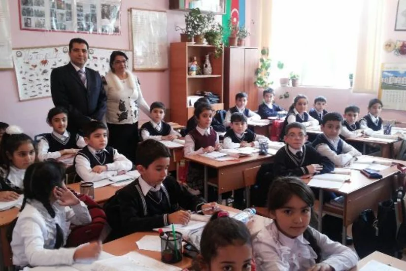 ​Misir Mədəniyyət Mərkəzinin müdiri Xırdalanda ərəb təmayüllü məktəbdə olub