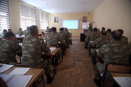 Azərbaycan Ordusunda döyüş atışlı intensiv taktiki təlimlər başlayıb