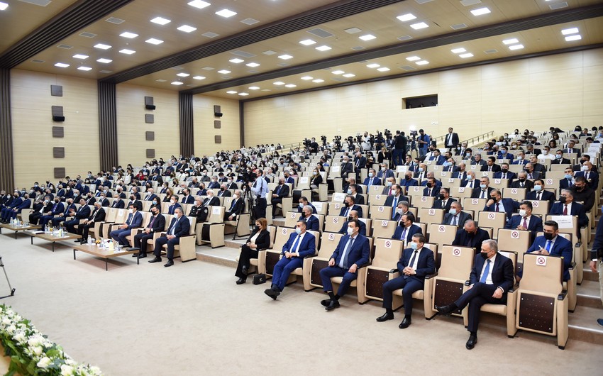 SOCAR-ın Bakı Ali Neft Məktəbinin yaradılmasının 10-cu ildönümü qeyd olunub