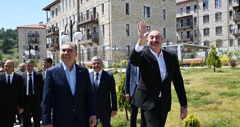 President Ilham Aliyev and Chairman of Turkmenistan’s Halk Maslahaty visit first residential complex built in Shusha