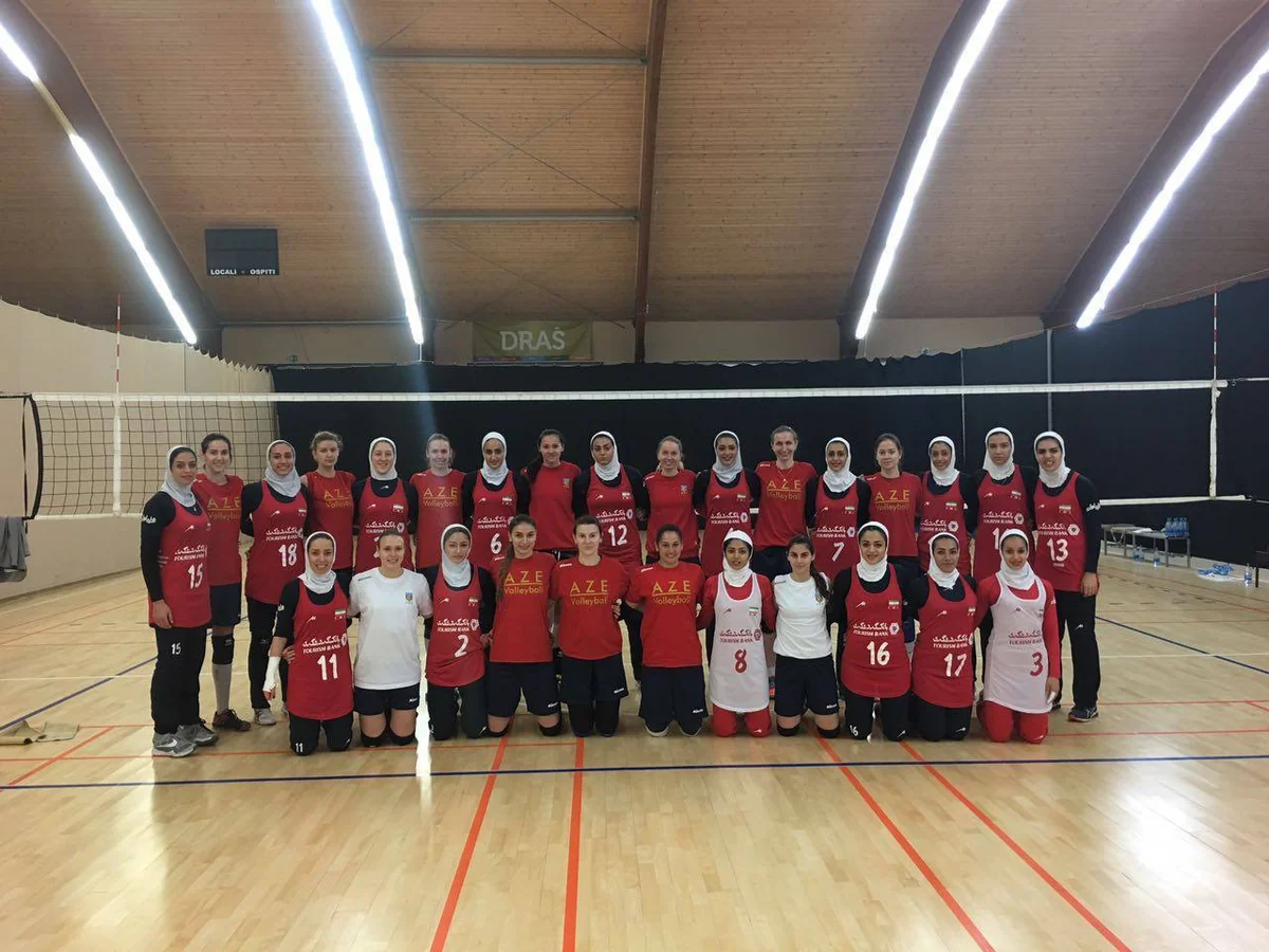 Azərbaycan voleybol millisi İran yığmasını məğlub edib