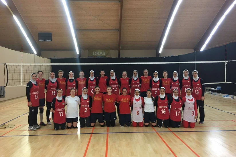 Azərbaycan voleybol millisi İran yığmasını məğlub edib