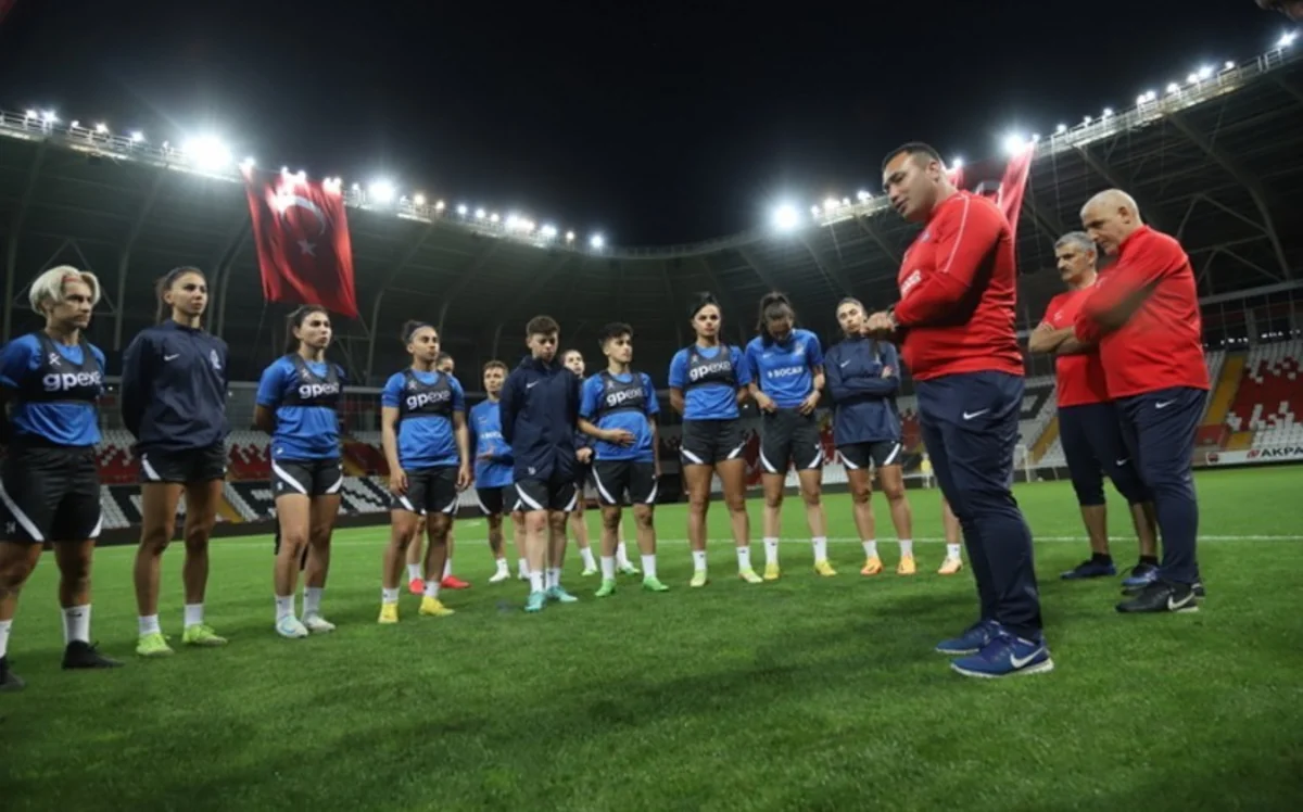 Qadın futbolçulardan ibarət Azərbaycan millisi FIFA reytinqində irəliləyib