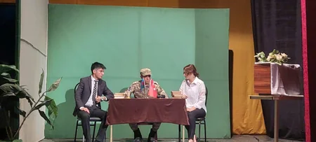 Gəncədə “Dəmir yumruq” tamaşası nümayiş olunub