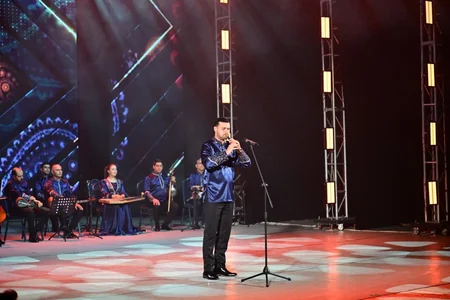 Tacikistanda Azərbaycan Mədəniyyəti Günlərinin açılışı münasibətilə qala konsert keçirilib