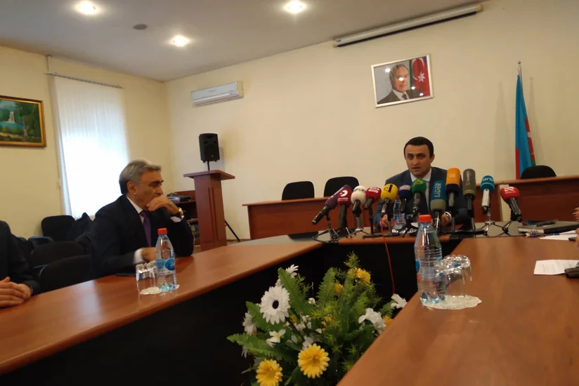 Gənclər və İdman Nazirliyində Avropa çempionatından qayıdan karateçilərlə görüş keçirilib