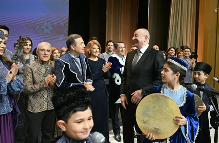 İlham Əliyev və Mehriban Əliyeva Ağdam Muğam Mərkəzinin açılışında iştirak ediblər - YENİLƏNİB-3