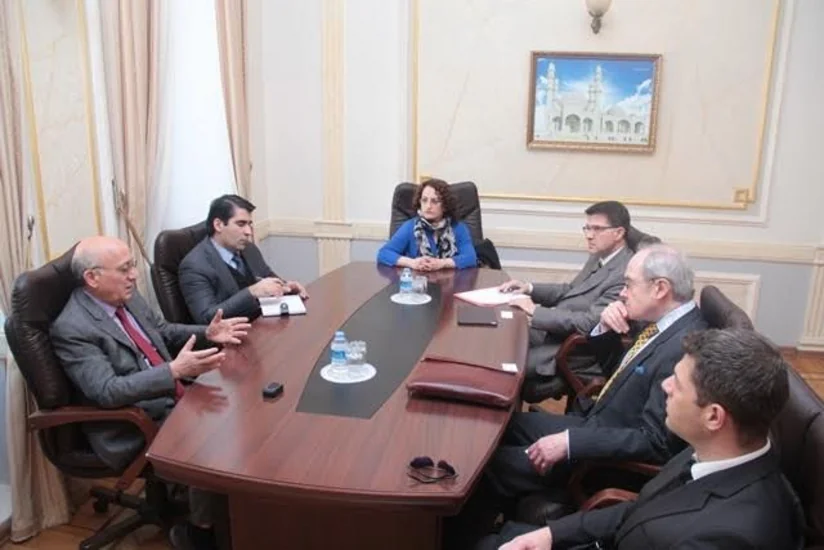 Mübariz Qurbanlı Yehovanın Xristian Şahidləri Avropa Assosiasiyasının nümayəndələrini qəbul edib