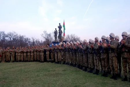Руководство Минобороны отпраздновало Йель Чершенбеси вместе с личным составом - ВИДЕО