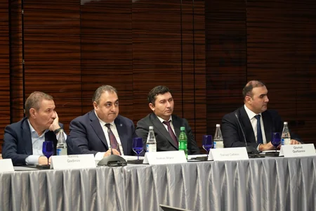 Biznes subyektlərinə mübahisələrin həlli ilə bağlı son yeniliklər təqdim olunub