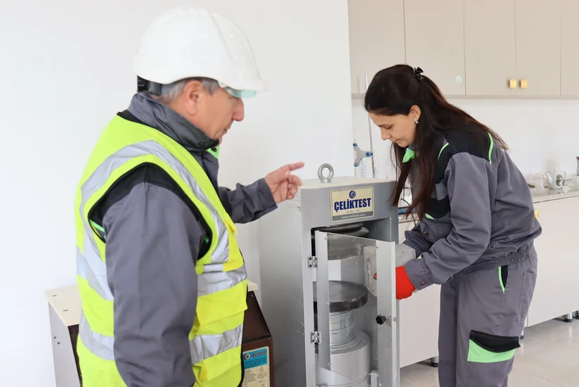 Yüksək marka adı altında ucuz betona deyil, keyfiyyətli betona üstünlük verilməlidir