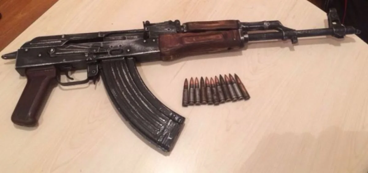 Novxanı bağlar massivində silah-sursat aşkarlanıb