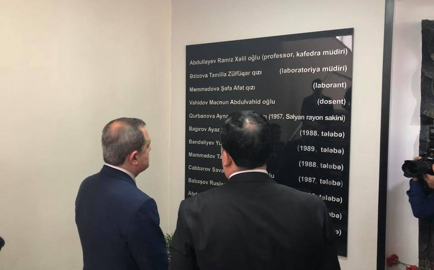 Təhsil naziri ADNA-da terror zamanı həlak olanların xatirəsini anıb