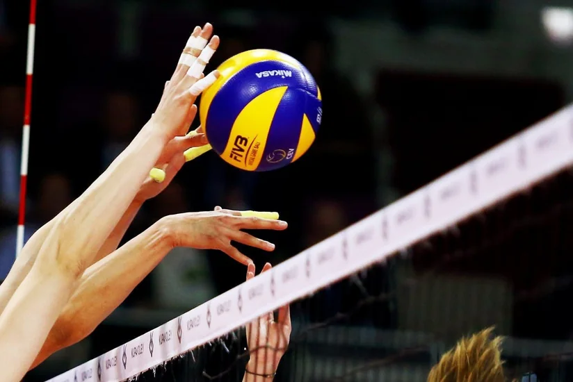 Azərbaycanın qadın voleybolçuları Qızıl Avropa Liqasında Ukraynanı məğlub edib