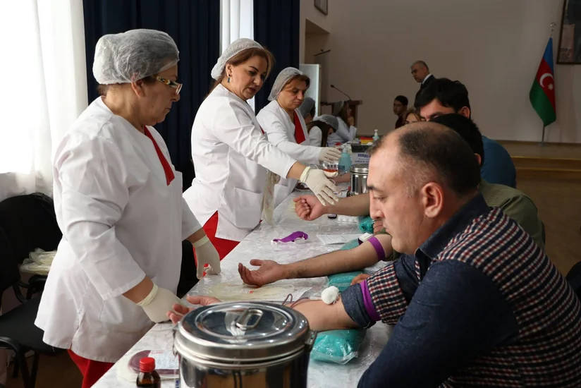 Ekologiya və Təbii Sərvətlər Nazirliyinin 200 əməkdaşı qanvermə aksiyasında iştirak edib