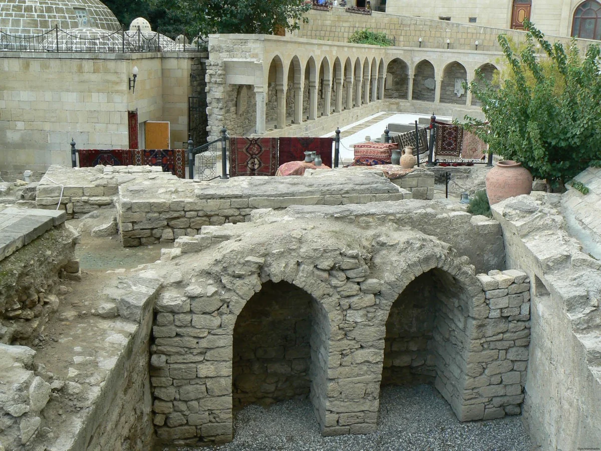 Minister of Culture of Azerbaijan urge entrepreneurs not to touch historical monuments