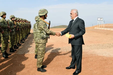 Naxçıvanın strateji yüksəkliklərində müdafiə istehkamları möhkəmləndirilib