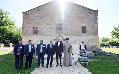 Prezident İlham Əliyev Qəbələnin Nic qəsəbəsindəki Müqəddəs Məryəm Ana Alban kilsəsində olub - YENİLƏNİB
