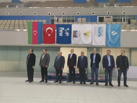Üzgüçülük üzrə Azərbaycan çempionatının ilk qalibləri müəyyənləşib
