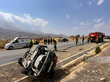Ordubadda yol qəzası baş verib, bir ailənin 4 üzvü xəsarət alıb