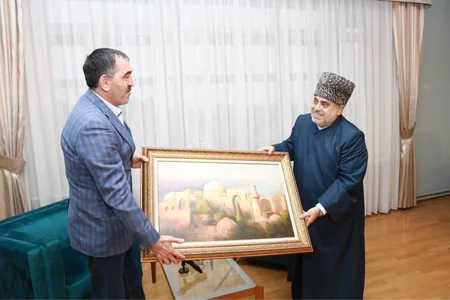 Аллахшукюр Пашазаде встретился с главой Ингушетии Юнусбеком Евкуровым