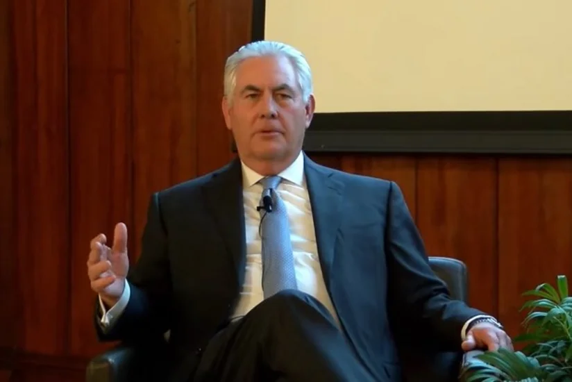 Tramp ABŞ-ın dövlət katibi vəzifəsinə Reks Tillersonun namizədliyini irəli sürüb