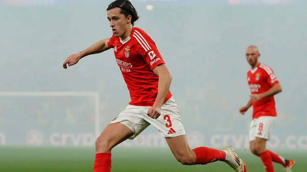 Portuqaliya klubunun futbolçusu Reala keçir