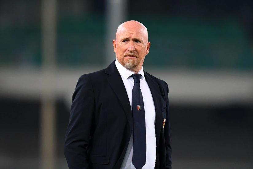 İtaliya klubu baş məşqçisini qovdu