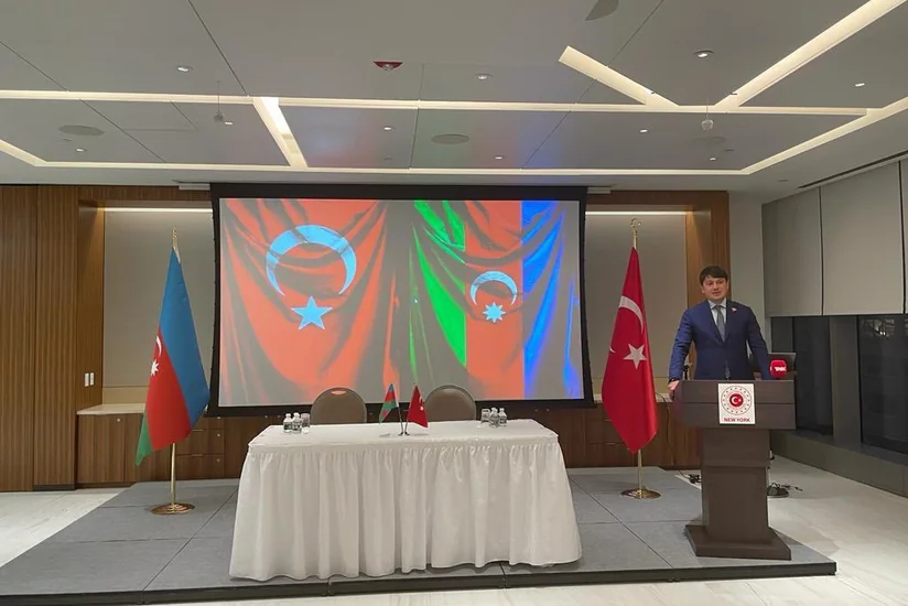 Diaspor Komitəsinin sədri Nyu-Yorkda türk icmasının nümayəndələri ilə görüşüb