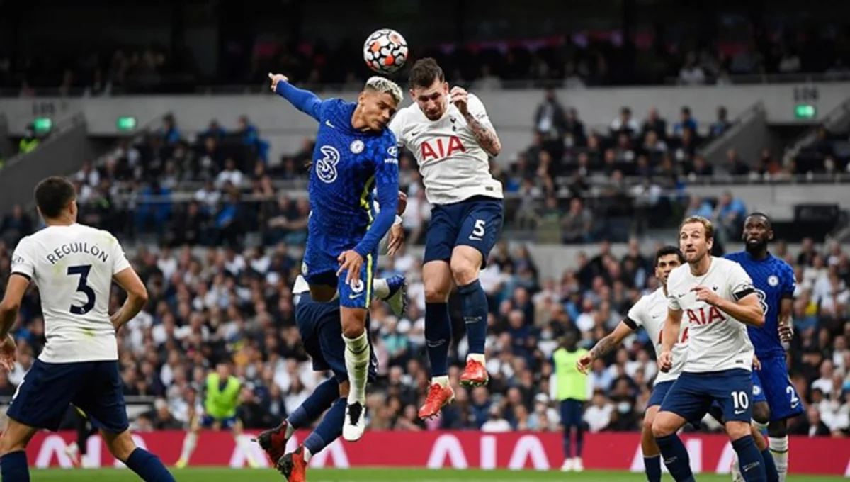 Tarixdə ilk dəfə başla oyunun qadağan olunduğu futbol matçı keçiriləcək