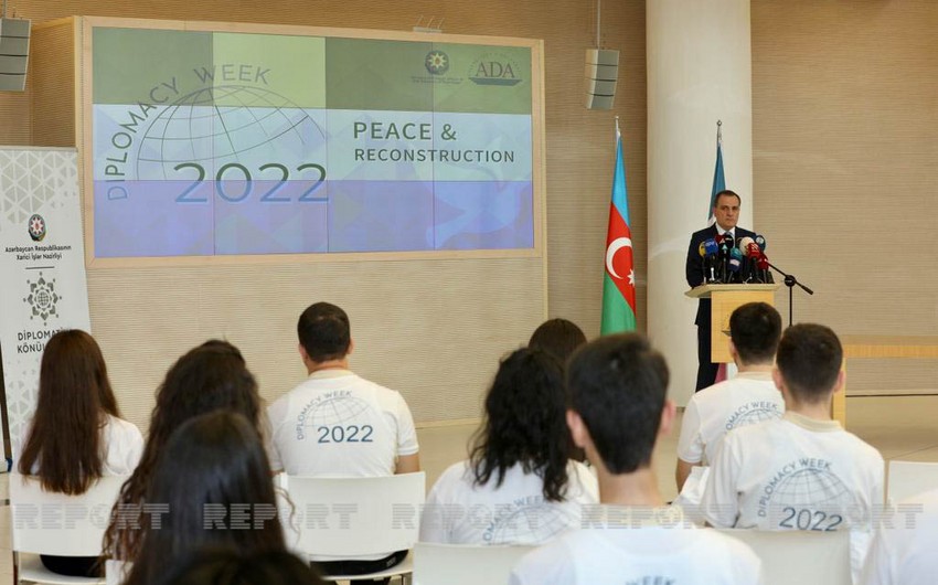 ADA Universitetində Diplomatiya Həftəsinin açılışı olub 