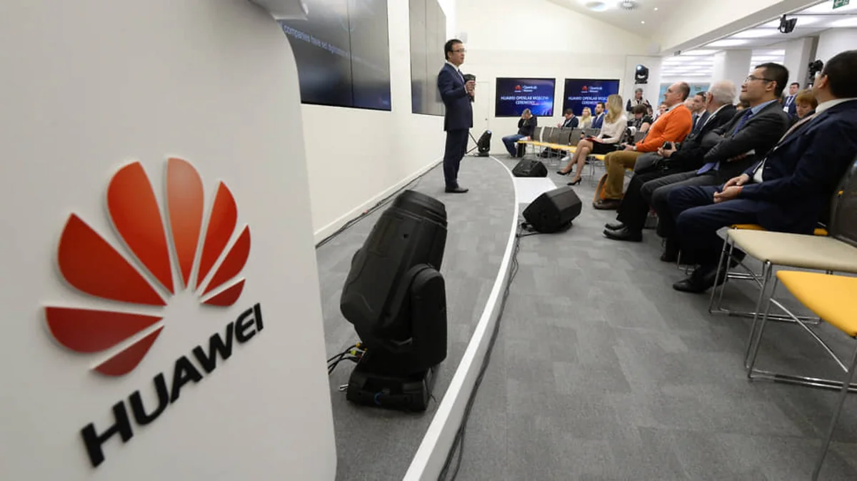 Huawei closes corporate sales division in Russia