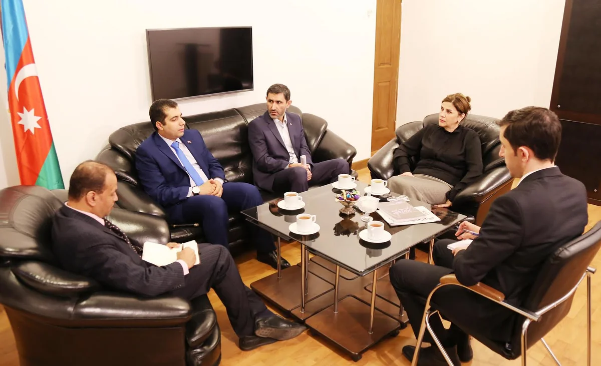 Misirin “Əxbar əl-Ədəb” qəzetinin baş redaktoru Tərcümə Mərkəzində olub