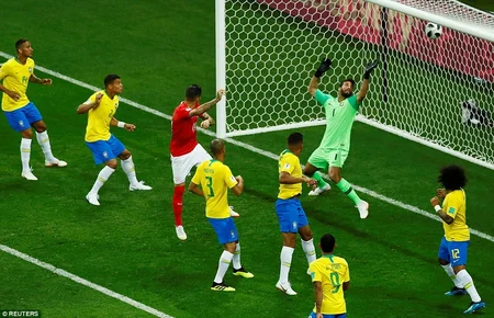 DÇ-2018: İsveçrə millisi Braziliya ilə heç-heçə edib