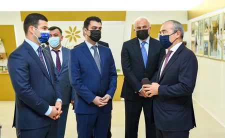 “Yevlax KOB evi” sahibkarların istifadəsinə verilib