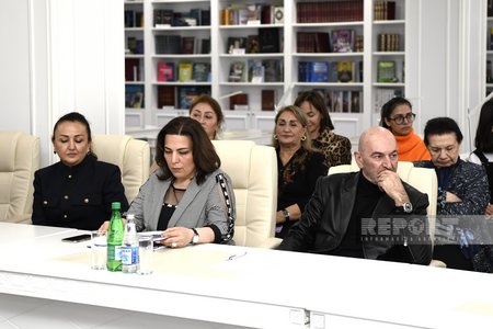 Hesabat tədbiri keçirilib: “Bayağı mahnılar milli-mənəvi dəyərlərimizə xələl gətirir”