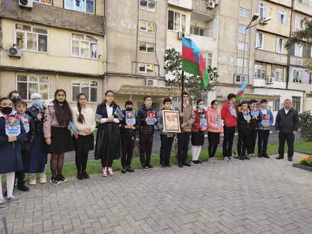 Bakıda şəhidin adına parkın və xatirə lövhəsinin açılışı olub