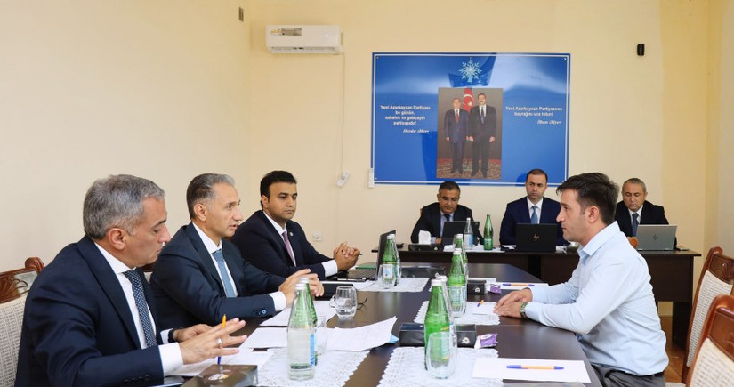 Rəşad Nəbiyev Füzulidə vətəndaşları qəbul edib