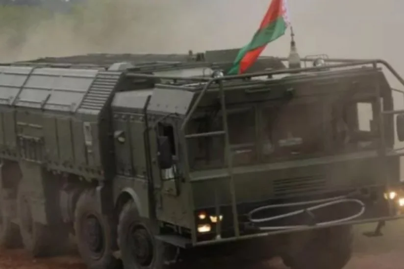 Расчеты подразделений ракетных войск и артиллерии ВС Беларуси направились в РФ