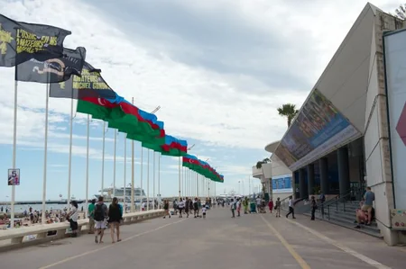 Heydar Aliyev Foundation launches promotional exhibitions in Cannes